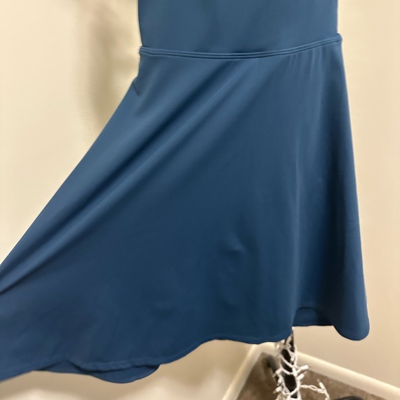 Halara Backless Twisted‎ Flare Low Support Dance Active Dress - Picture 6 of 12